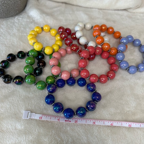 Garold Miller set of 10 fun iridescent stretch bracelets - Picture 2 of 4